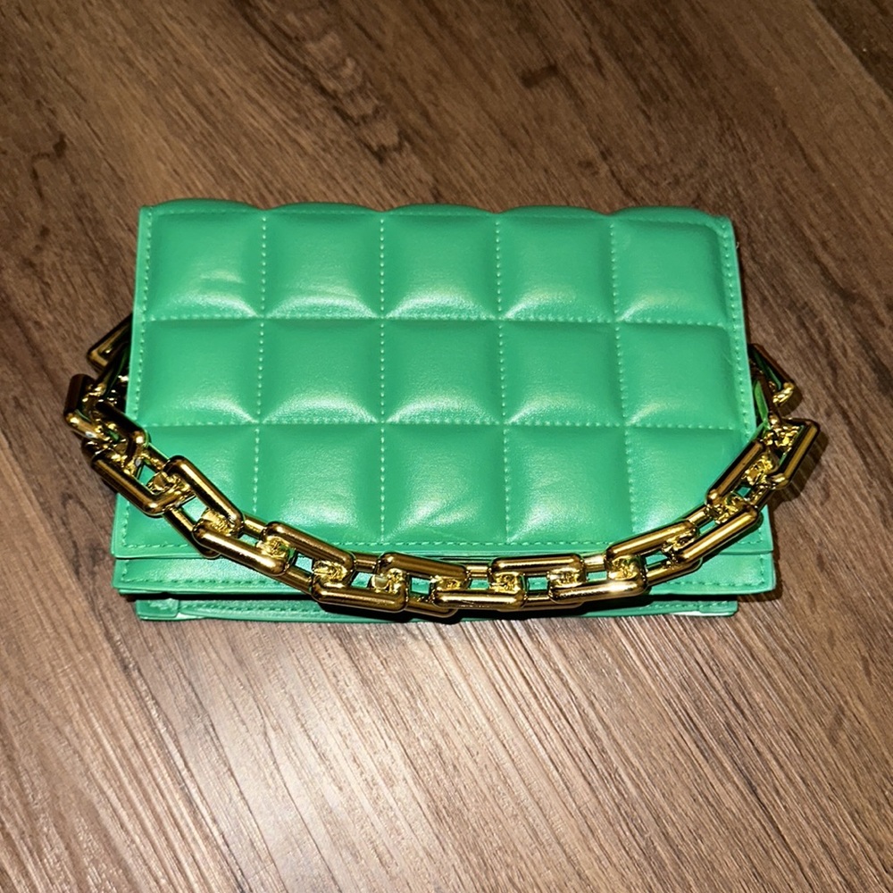 Green purse
